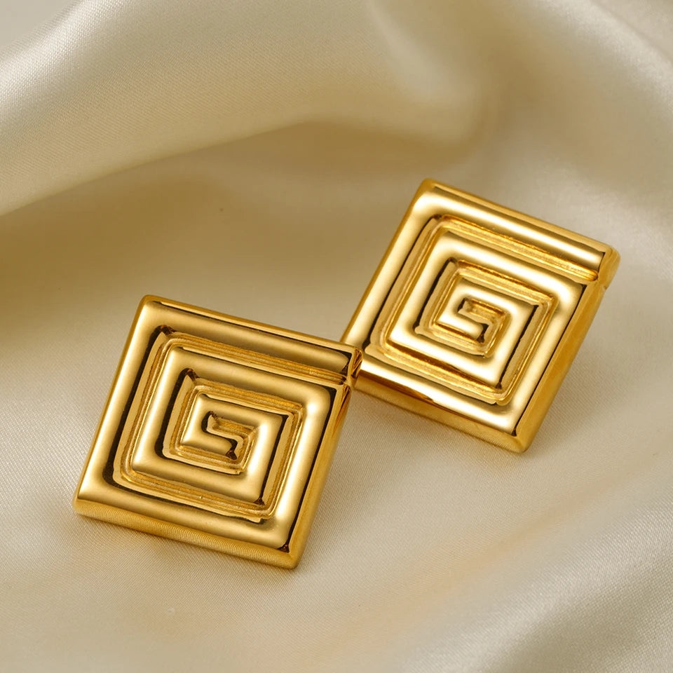 Lamanial Earrings