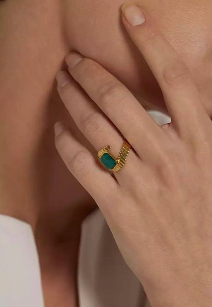 Iris Ring